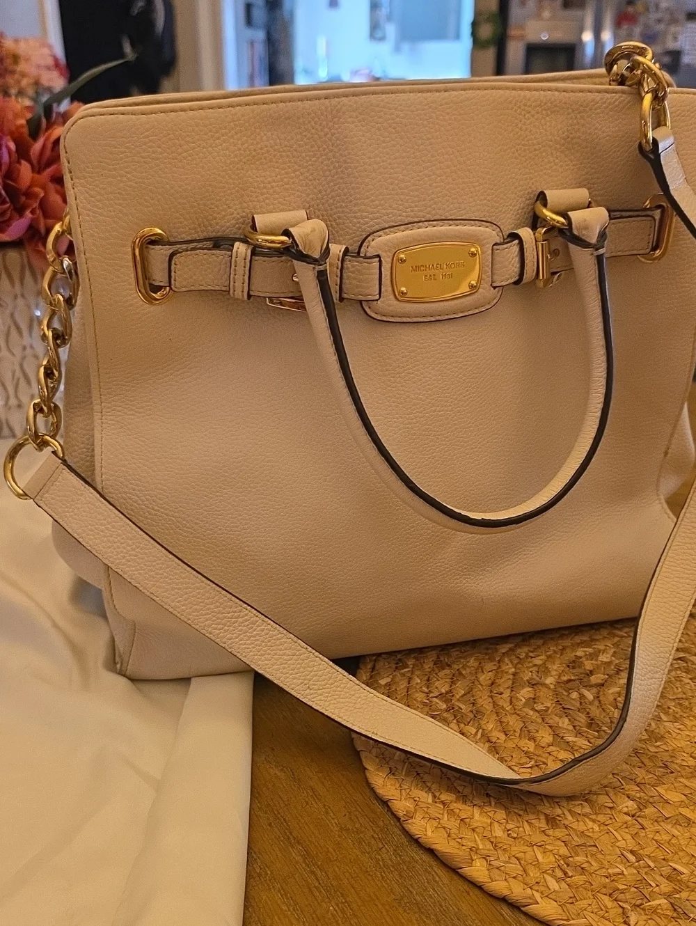 Michael Kors Cream Pebbled Leather Shoulder Tote  Gold-Tone Hardware W/ Dust Bag